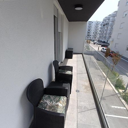 Marta Apartment Zadar Exterior photo